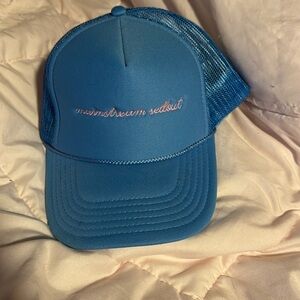 Mainstream Sellout Machine Gun Kelly tour trucker hat